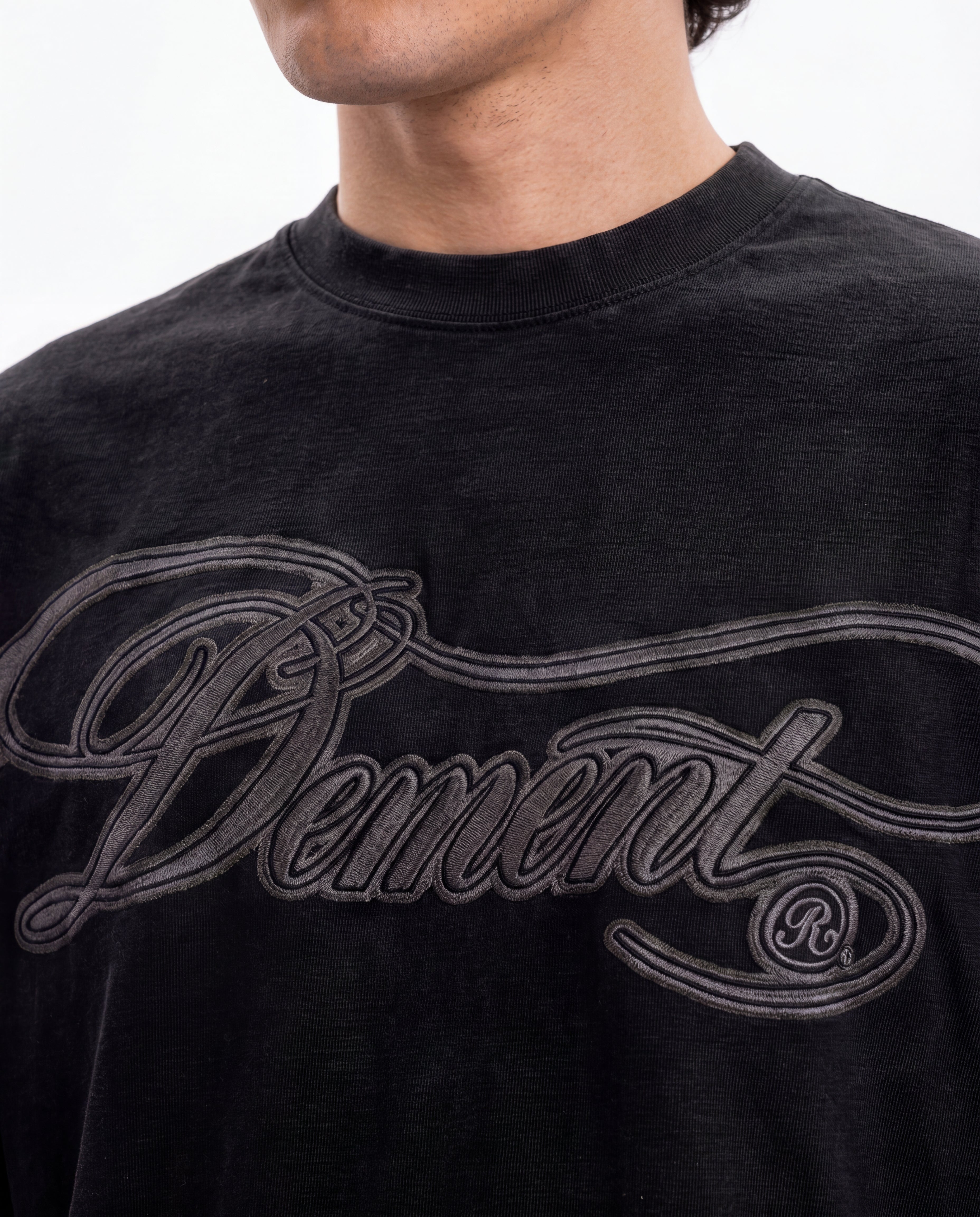 HOUR BLACK TSHIRT
